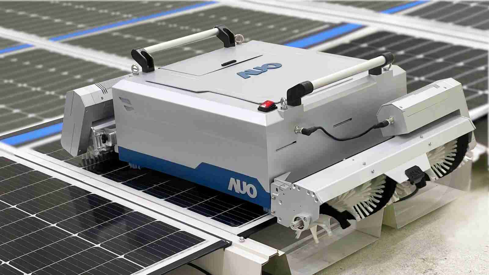 巨星国际致力EPC场域技术升级，，，，导入清洁机器人搭配传感器与AI数据分析，，，，大幅减少维运成本