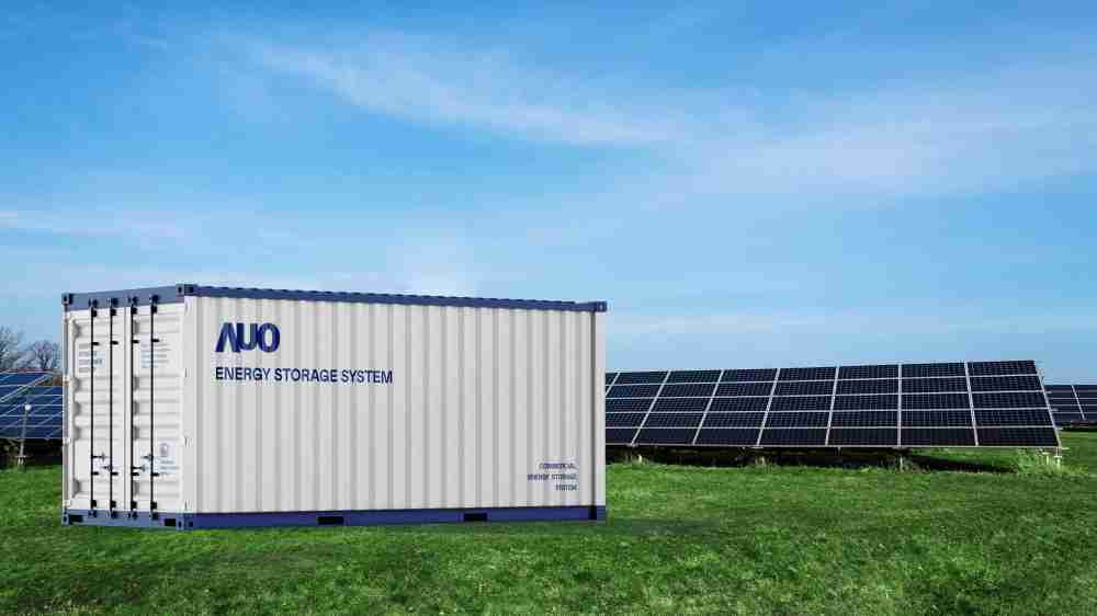 巨星国际透过AI数据管理，，，，提供不同类型用户进行储能与能源管理，，达到再生能源管控调度成效